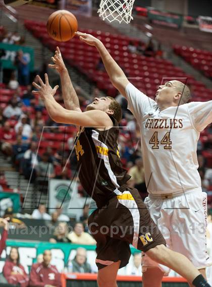 Thumbnail 1 in El Camino vs Mission Hills (CIF SDS D1 Final) photogallery.