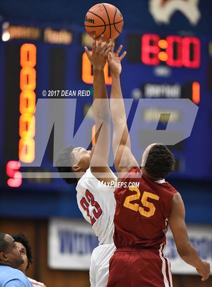 Thumbnail 3 in Rich South vs. Marshall (Big Dipper Tournament) photogallery.