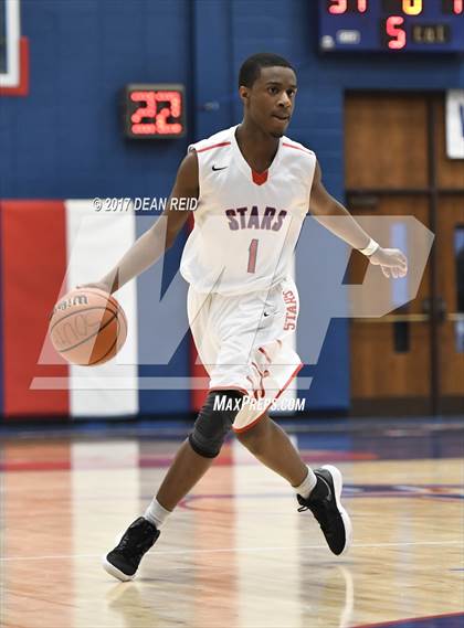 Thumbnail 3 in Rich South vs. Marshall (Big Dipper Tournament) photogallery.