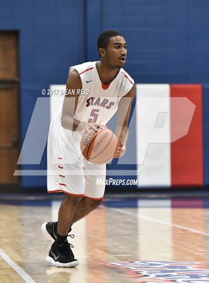 Thumbnail 1 in Rich South vs. Marshall (Big Dipper Tournament) photogallery.
