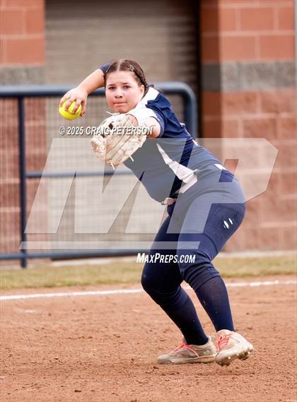 Thumbnail 1 in Mountain Crest @ Ridgeline photogallery.