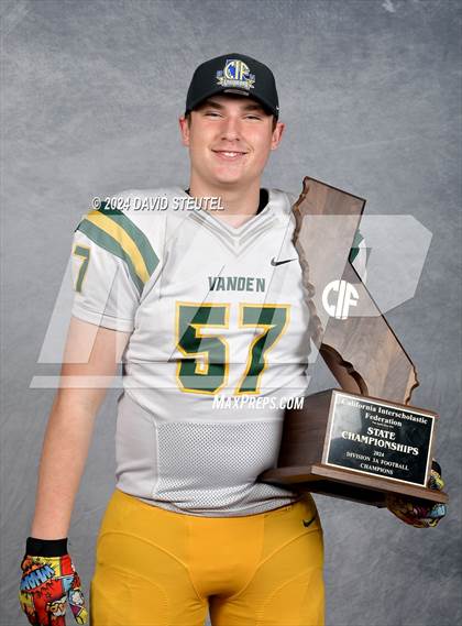 Thumbnail 1 in Vanden (CIF State Div. 3-A Awards) photogallery.