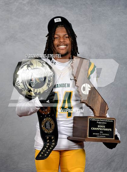Thumbnail 3 in Vanden (CIF State Div. 3-A Awards) photogallery.
