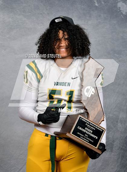 Thumbnail 3 in Vanden (CIF State Div. 3-A Awards) photogallery.