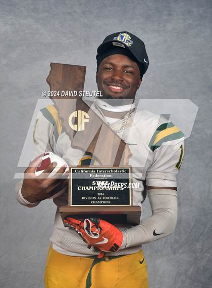 Thumbnail 1 in Vanden (CIF State Div. 3-A Awards) photogallery.
