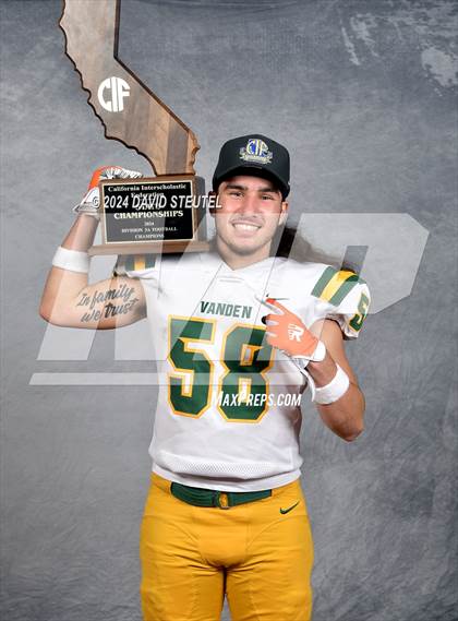Thumbnail 3 in Vanden (CIF State Div. 3-A Awards) photogallery.