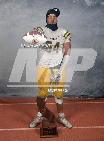 Thumbnail 2 in Vanden (CIF State Div. 3-A Awards) photogallery.