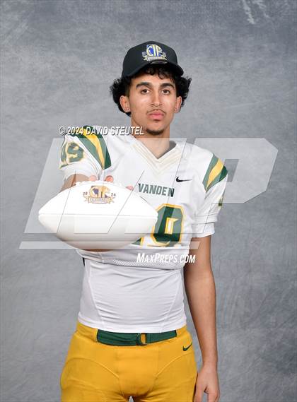 Thumbnail 2 in Vanden (CIF State Div. 3-A Awards) photogallery.
