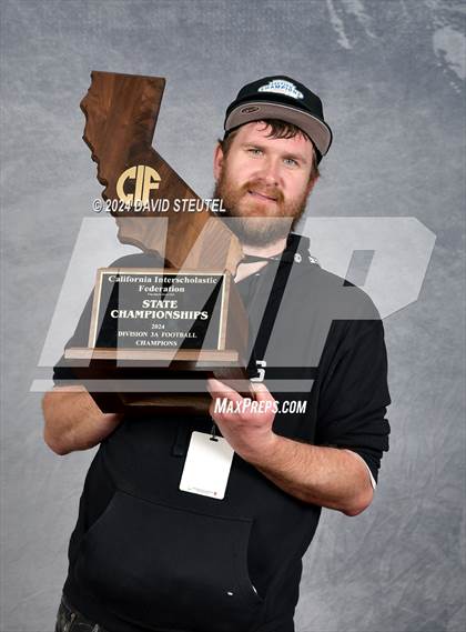 Thumbnail 3 in Vanden (CIF State Div. 3-A Awards) photogallery.
