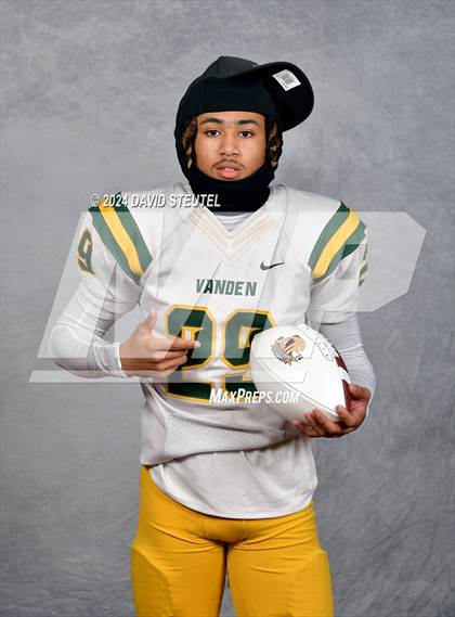 Thumbnail 2 in Vanden (CIF State Div. 3-A Awards) photogallery.