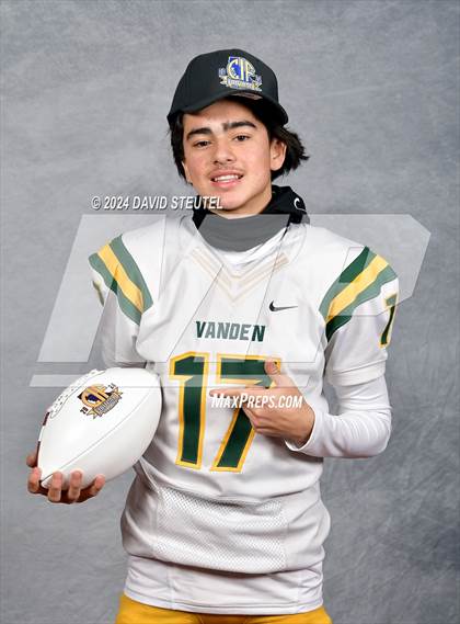 Thumbnail 2 in Vanden (CIF State Div. 3-A Awards) photogallery.