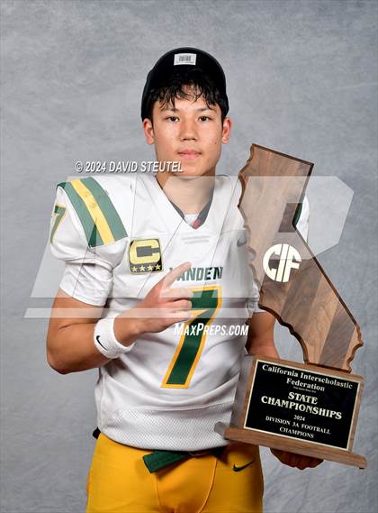 Thumbnail 1 in Vanden (CIF State Div. 3-A Awards) photogallery.