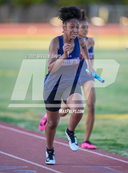 Thumbnail 3 in Marcos de Niza & Tempe @ McClintock photogallery.
