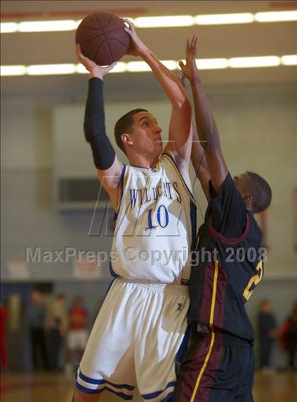 Thumbnail 3 in Wood vs. Encina (Cordova Christmas Classic) photogallery.