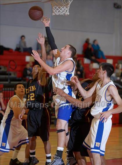 Thumbnail 2 in Wood vs. Encina (Cordova Christmas Classic) photogallery.