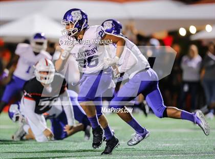 Thumbnail 3 in Harvard-Westlake vs  St. Anthony photogallery.