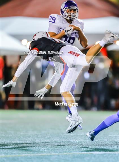 Thumbnail 3 in Harvard-Westlake vs  St. Anthony photogallery.