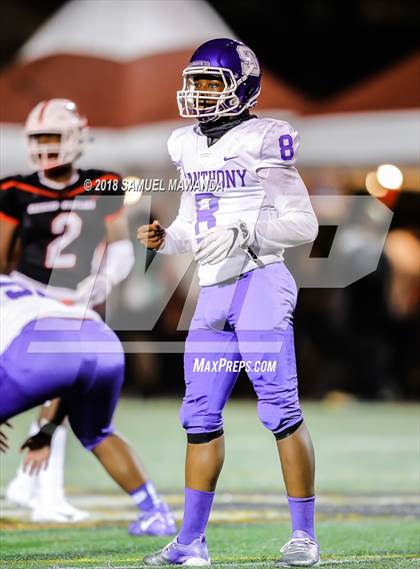Thumbnail 3 in Harvard-Westlake vs  St. Anthony photogallery.
