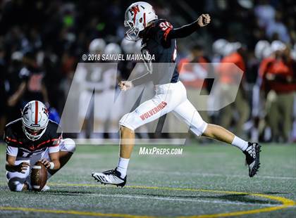 Thumbnail 2 in Harvard-Westlake vs  St. Anthony photogallery.