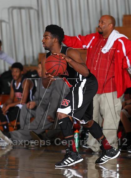 Thumbnail 1 in Tokay vs. Fairfield (Bruin Shootout) photogallery.
