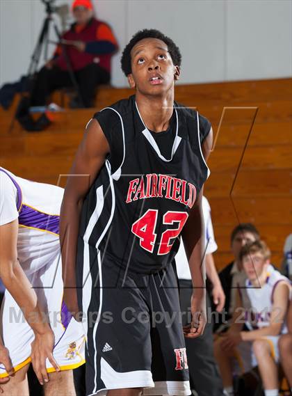 Thumbnail 2 in Tokay vs. Fairfield (Bruin Shootout) photogallery.