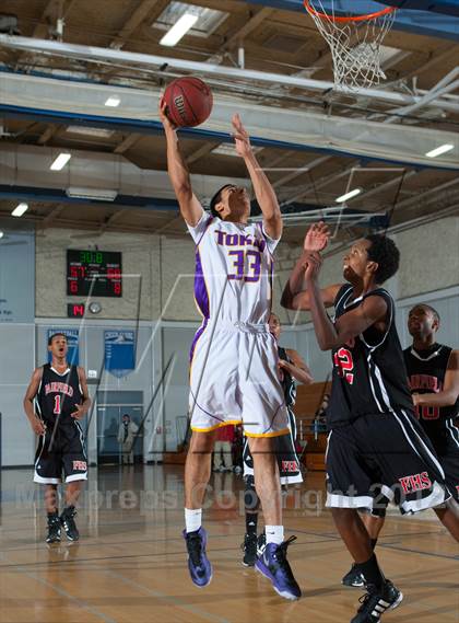 Thumbnail 2 in Tokay vs. Fairfield (Bruin Shootout) photogallery.