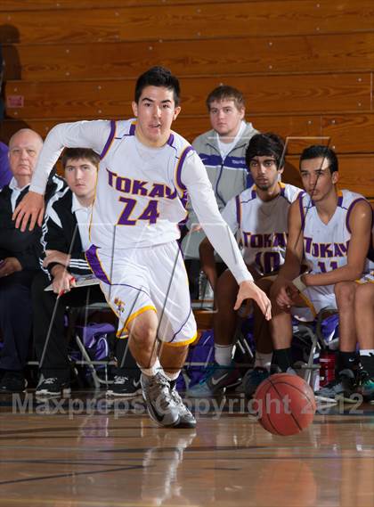 Thumbnail 1 in Tokay vs. Fairfield (Bruin Shootout) photogallery.
