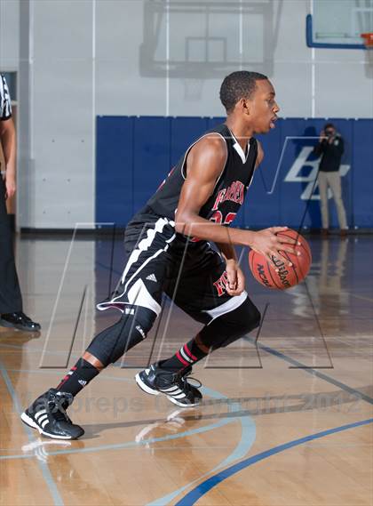 Thumbnail 2 in Tokay vs. Fairfield (Bruin Shootout) photogallery.