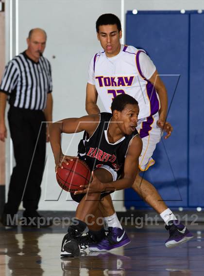 Thumbnail 1 in Tokay vs. Fairfield (Bruin Shootout) photogallery.
