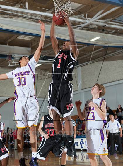 Thumbnail 3 in Tokay vs. Fairfield (Bruin Shootout) photogallery.