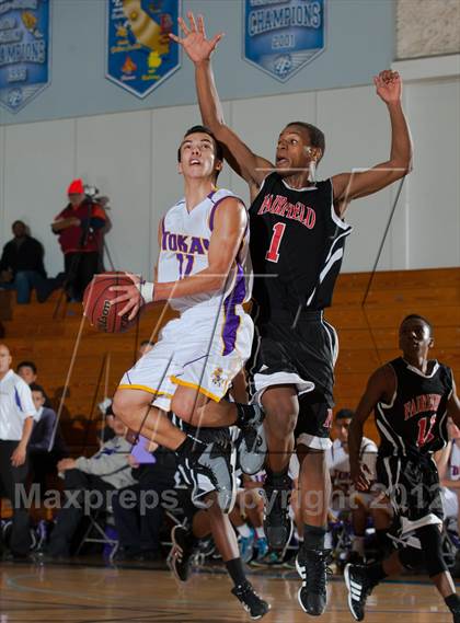 Thumbnail 3 in Tokay vs. Fairfield (Bruin Shootout) photogallery.