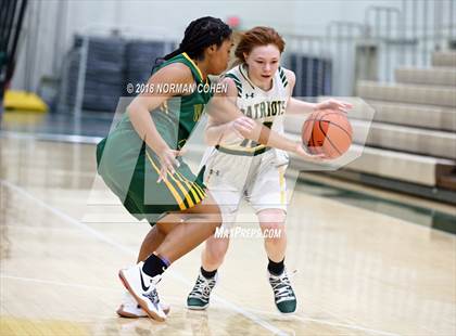 Thumbnail 1 in Waubonsie Valley @ Stevenson photogallery.