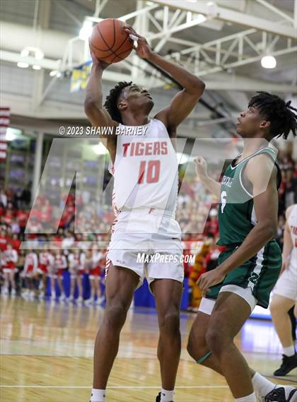 Thumbnail 1 in Zionsville vs. Fishers photogallery.