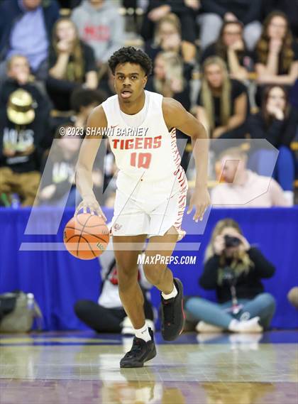 Thumbnail 2 in Zionsville vs. Fishers photogallery.