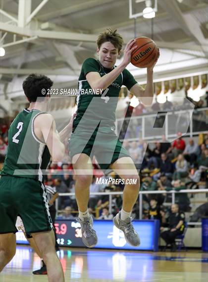 Thumbnail 3 in Zionsville vs. Fishers photogallery.