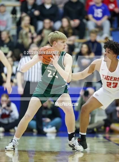 Thumbnail 1 in Zionsville vs. Fishers photogallery.