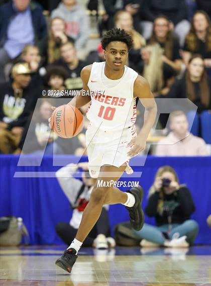 Thumbnail 3 in Zionsville vs. Fishers photogallery.
