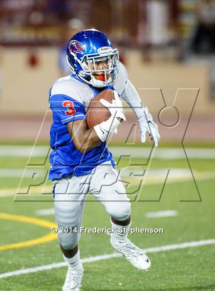 Thumbnail 3 in Christian Brothers vs. Jesuit photogallery.