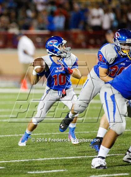 Thumbnail 2 in Christian Brothers vs. Jesuit photogallery.