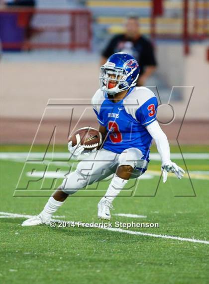 Thumbnail 2 in Christian Brothers vs. Jesuit photogallery.