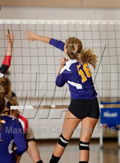 Thumbnail 3 in Bret Harte @ Modesto Christian photogallery.