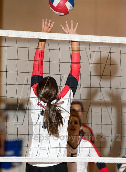 Thumbnail 3 in Bret Harte @ Modesto Christian photogallery.