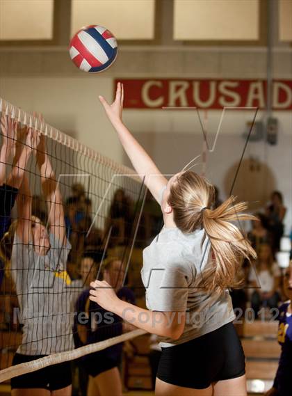 Thumbnail 2 in Bret Harte @ Modesto Christian photogallery.