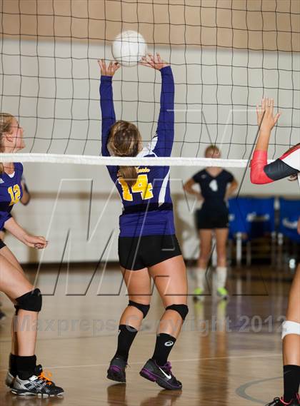 Thumbnail 1 in Bret Harte @ Modesto Christian photogallery.