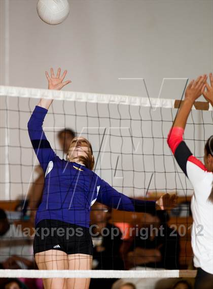 Thumbnail 2 in Bret Harte @ Modesto Christian photogallery.