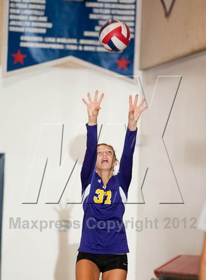 Thumbnail 3 in Bret Harte @ Modesto Christian photogallery.