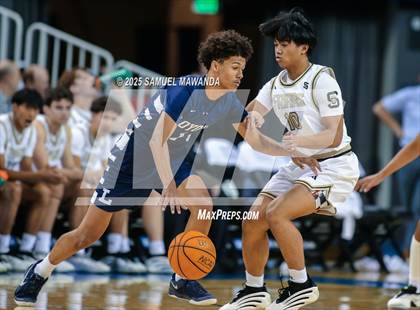 Thumbnail 2 in Loyola vs Servite photogallery.