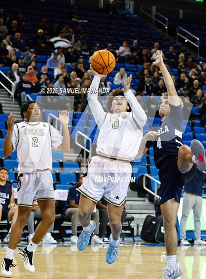 Thumbnail 2 in Loyola vs Servite photogallery.