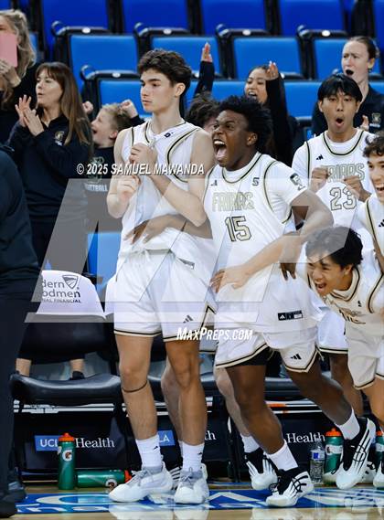 Thumbnail 2 in Loyola vs Servite photogallery.