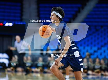 Thumbnail 3 in Loyola vs Servite photogallery.